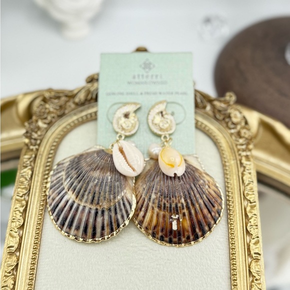 Atterri Genuine Shell & Freshwater Pearl Statement Earrings - Picture 4 of 8